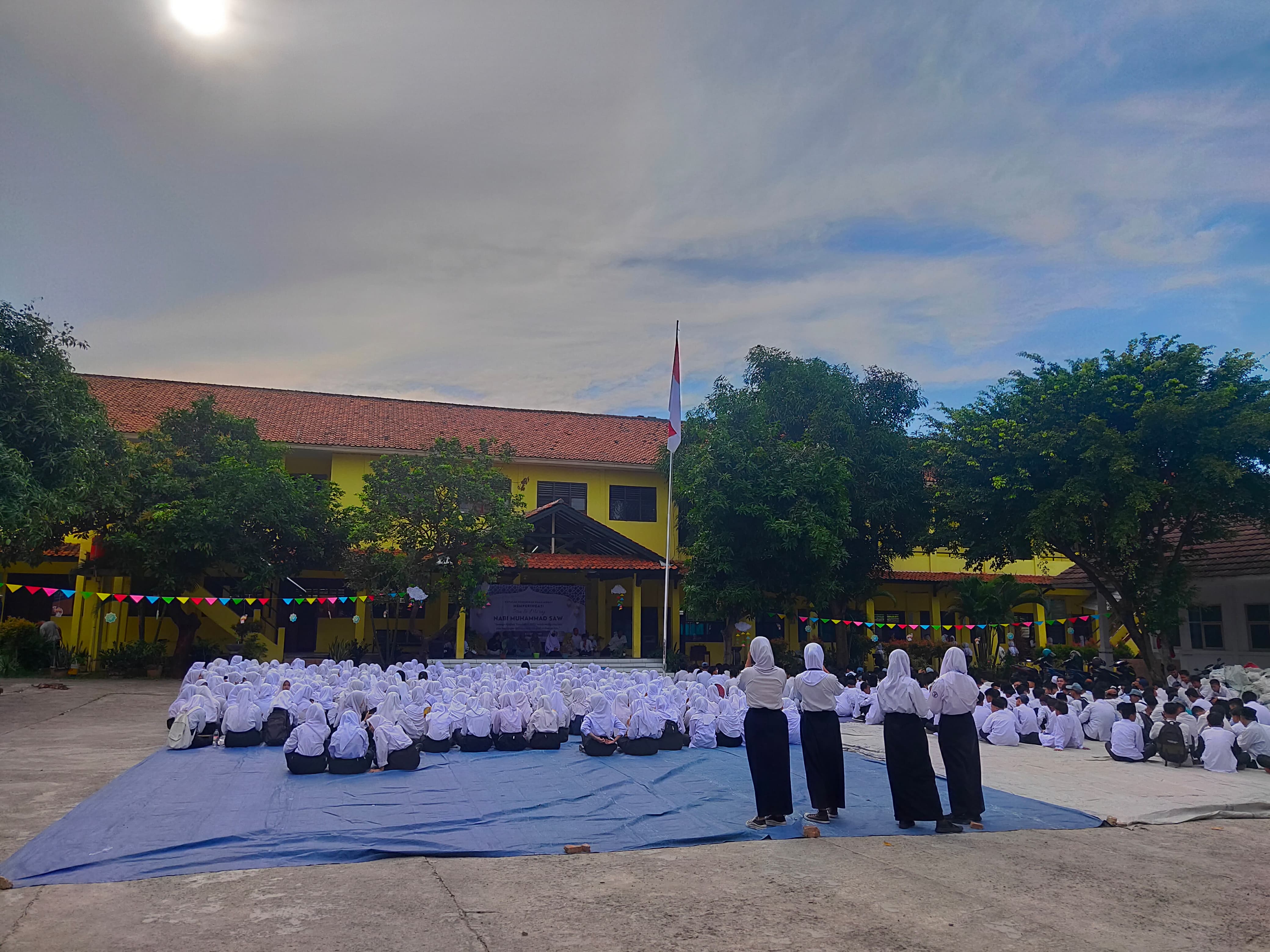 gedung sekolah